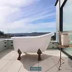 Casa Matriz Sec Xvi Zajazd Penafiel