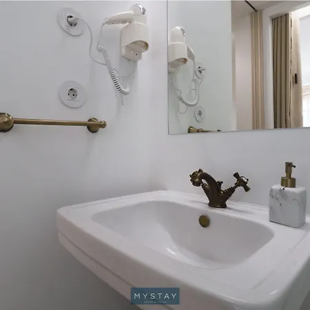 Mystay - Casa Matriz Sec Xvi 여관 *