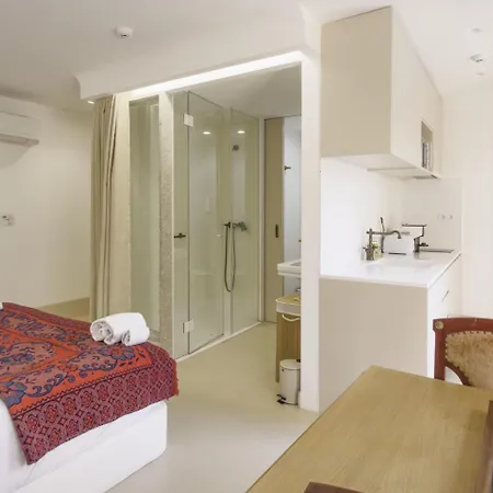 Casa Matriz Sec. Xvi | Double Or Twin W/ Balcony بينافيل