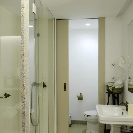 Casa Matriz Sec. Xvi | Double Or Twin W/ Balcony بيت ريفي بينافيل