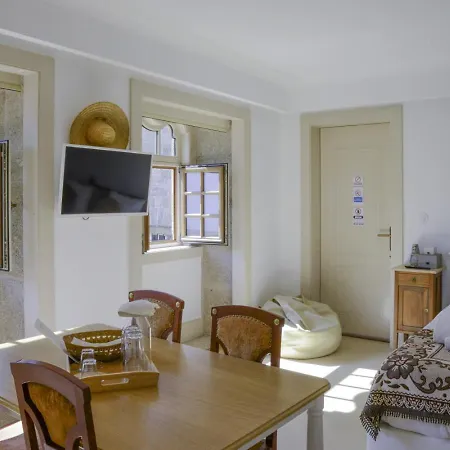 Casa Matriz Sec. Xvi | Double Or Twin W/ Balcony 여관