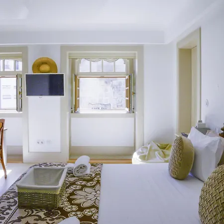 Casa Matriz Sec. Xvi | Double Or Twin W/ Balcony بينافيل