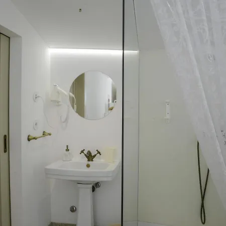 Casa Matriz Sec. Xvi | Double Or Twin W/ Balcony *