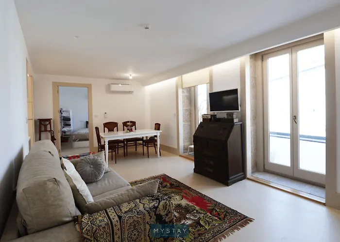 Inn Mystay - Casa Matriz Séc Xvi Penafiel